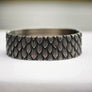 Beauty Ring Titanium 22-24mm gravées en relief par Laser Custom World sont disponibles sur le site de Diva Vap'