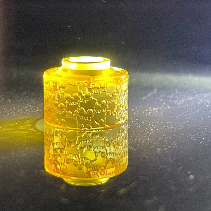 Polished ultem Venna cap engraved by Laser Custom Works is available on divavap.com