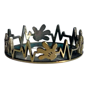 Cette beauty ring unique en son genre va devenir un Must Have dans le domaine des accessoires de vape. Elle est faite pour rendre votre setup unique aussi bien pour l'aspect fonctionnel comme pour son esthétique. 
