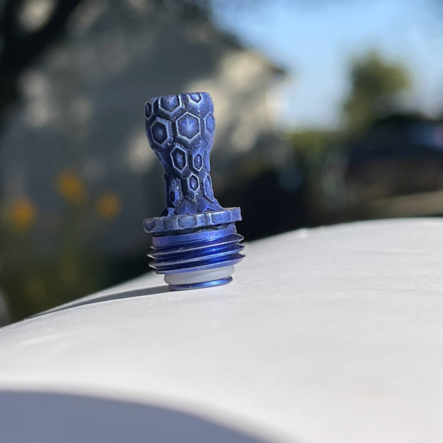Titanium Boro Drip Tip - BLUE DIAMONDS