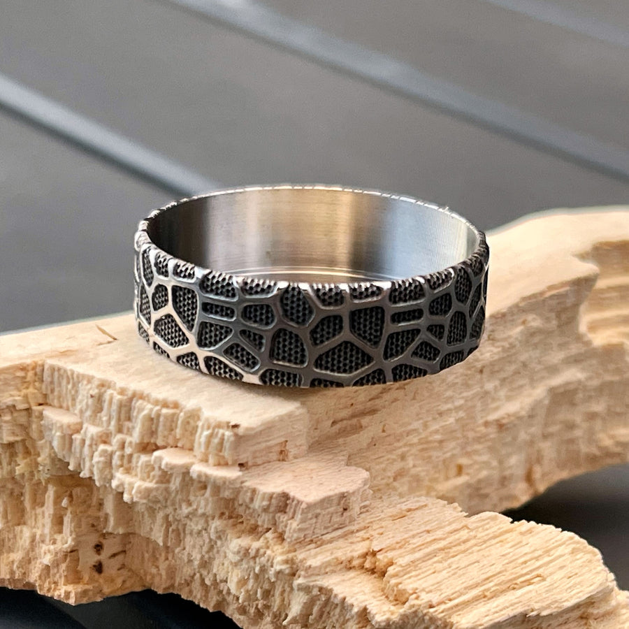 Tactical Mesh Beauty Ring Titanium 22mm Wowsers #W035