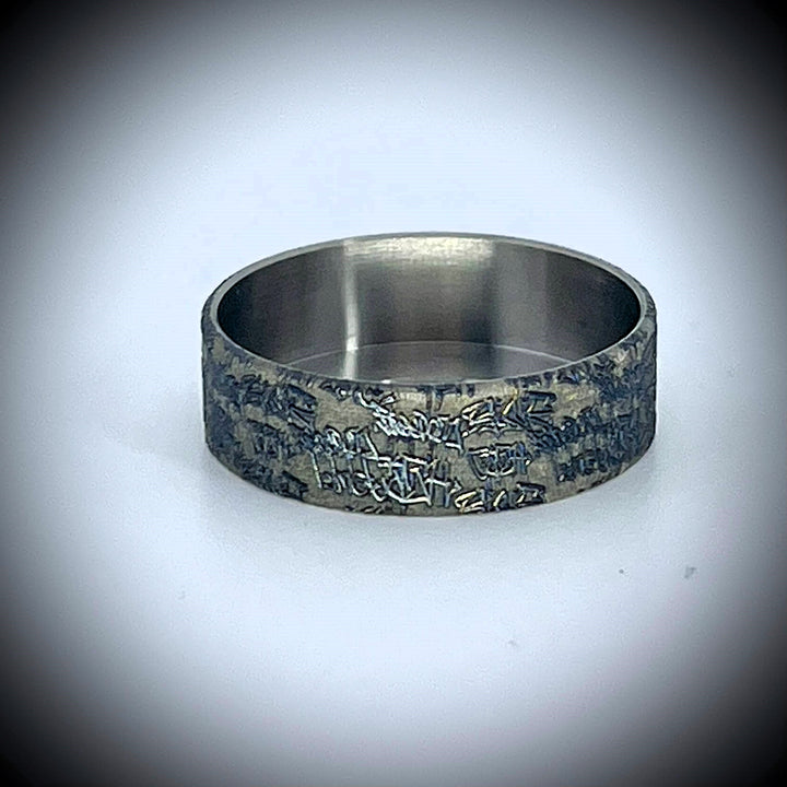 Graffiti Beauty Ring Titanium 22mm Wowsers #W061