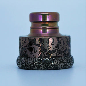 Hakuengineering Venna cap engraved and customized by Laser Custom Vap'