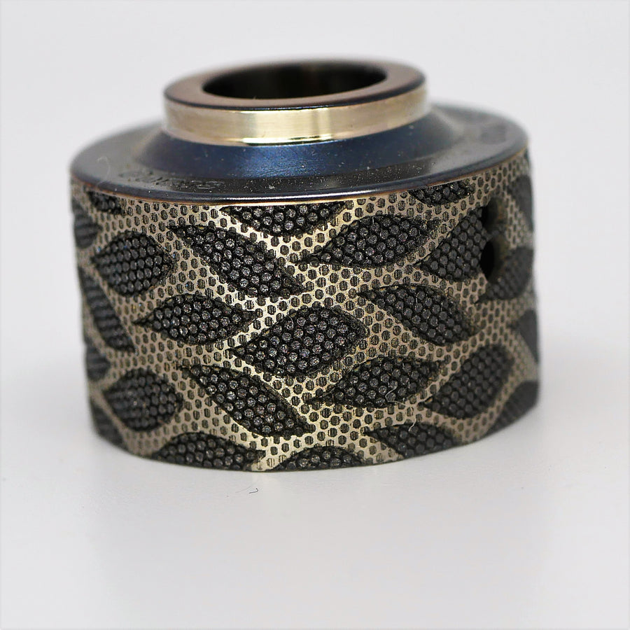 Venna Cap Titanium DARK LEAFS #2BC012