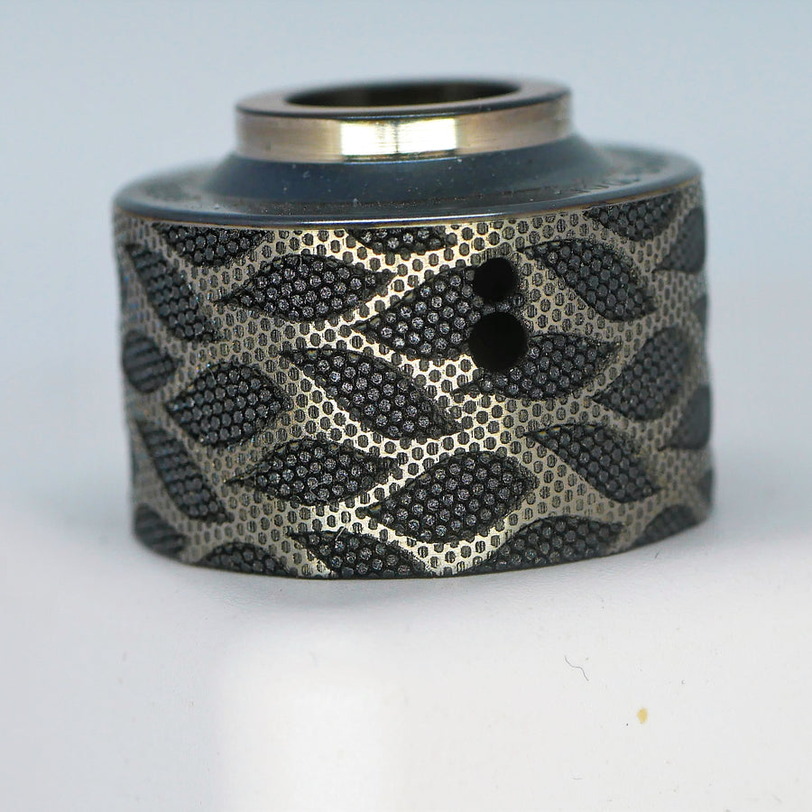 Venna Cap Titanium DARK LEAFS #2BC012