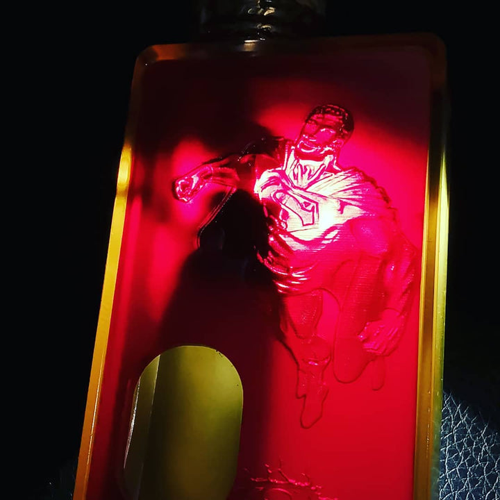 Porte gravée SvF V4 mod Original - Engraved SvF Mod Original Panel - Red Superman