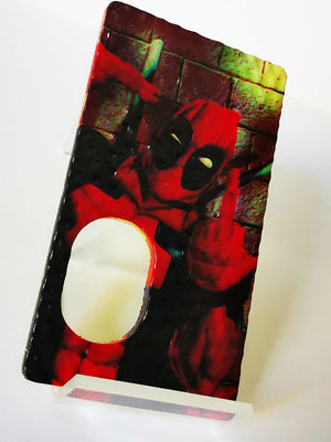 Porte gravée SvF V4 mod - Engraved SvF V4 Mod Panel - Deadpool