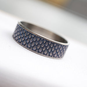 Beauty Ring scales releif engraved by Laser Custom World on Diva Vap' website